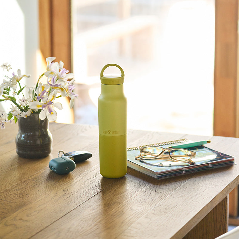 12oz-rise-classic-with-arch-loop-cap-i5 12oz_rise_classic_insulated_acacia_table_square.jpg