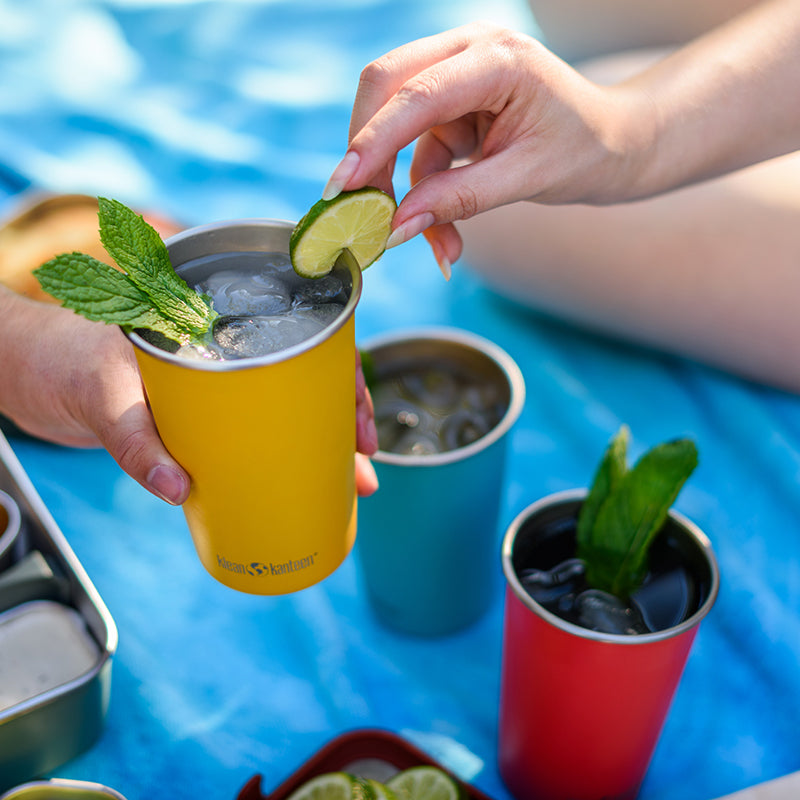 bring-your-own-party-kit-pints-and-tumblers-t5 16oz_pint_cup_colors_cocktails_blanket_square.jpg