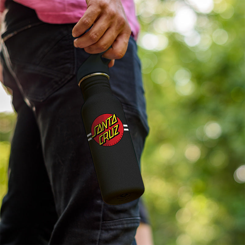 27oz-classic-with-flip-seal-sport-cap-santa-cruz-q0 27oz_classic_water_bottle_santacruz_dot_hand_square.jpg